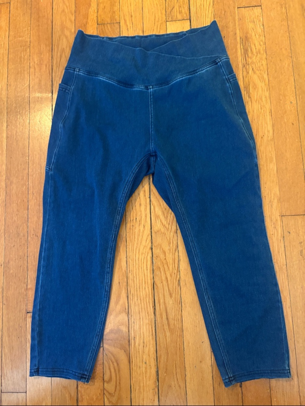 HALARA Navy Stretch Flex Denim Leggings L NWOT